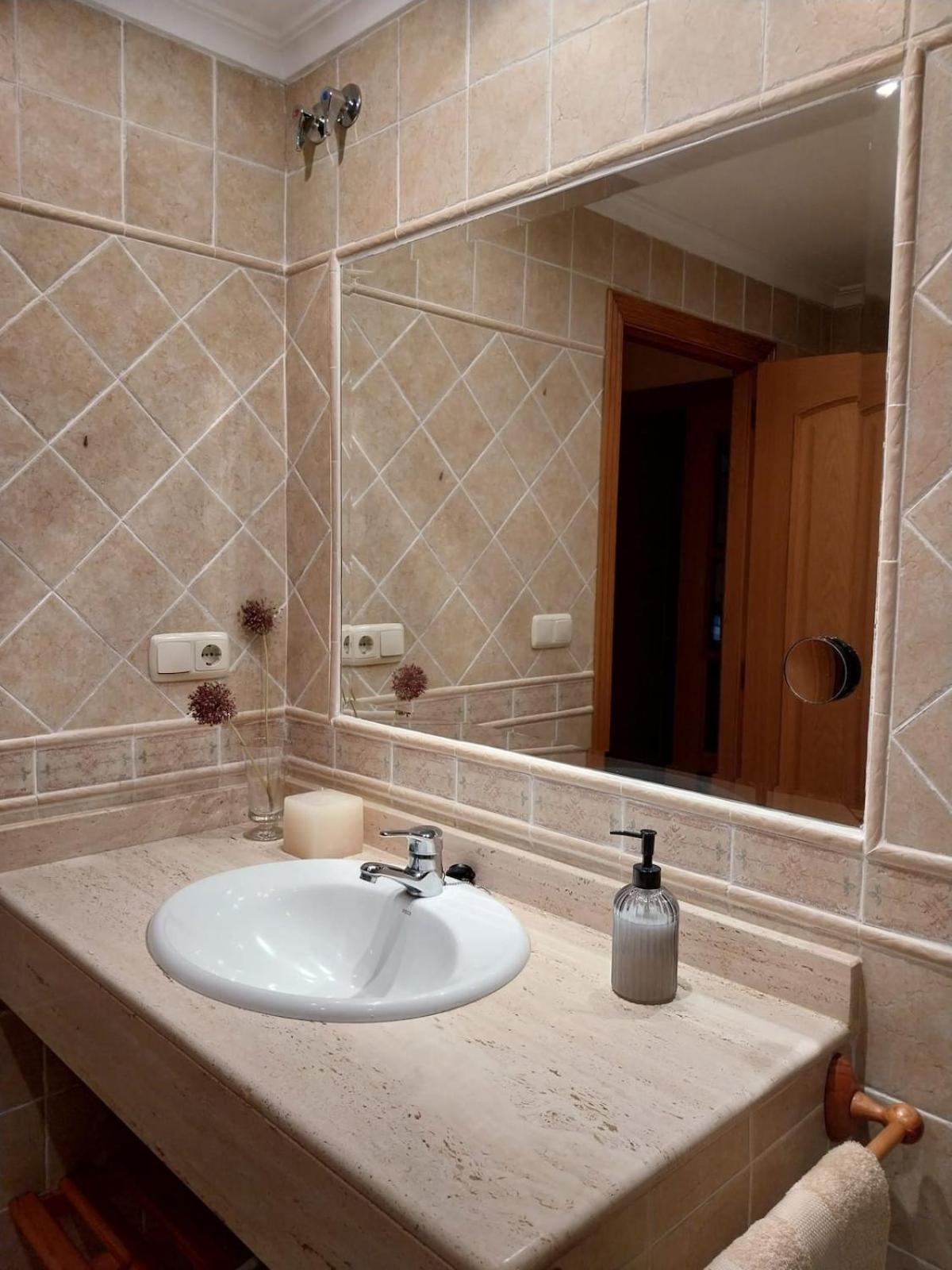 Casa Rural Roa Casinos Zewnętrze zdjęcie